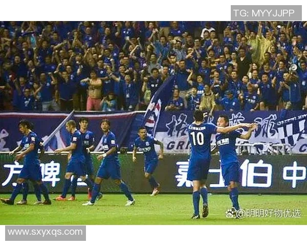 拉齐奥与国际米兰的对决中罗纳尔多的传奇表现与影响力分析